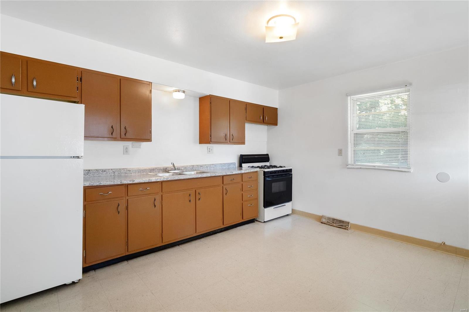 128 Booster Road O'Fallon, IL 62269 - Photo 8 of 22 Gallery Image 8