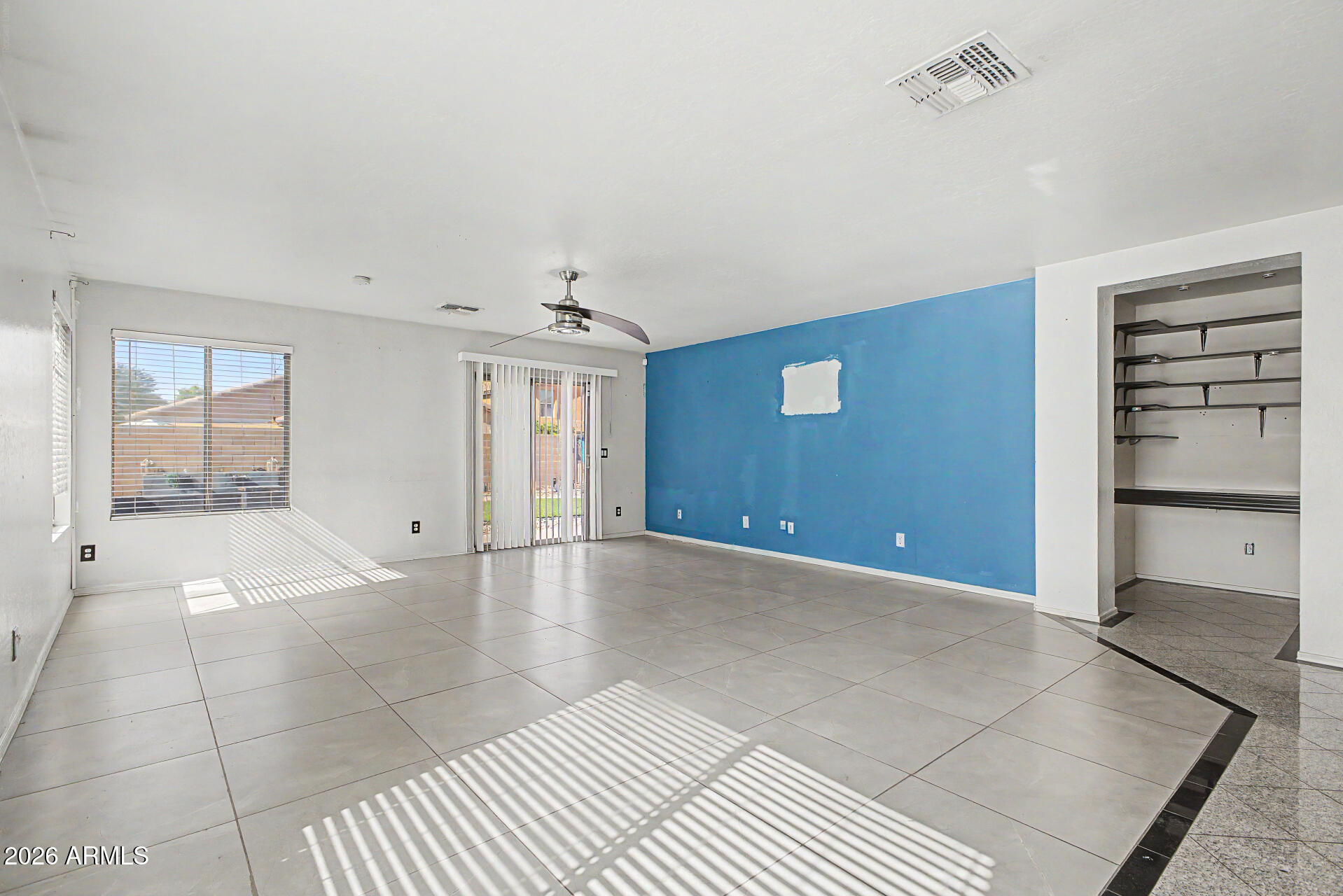 3222 West Apollo Road Phoenix, AZ 85041 - Photo 5 of 29 06 - Apollo