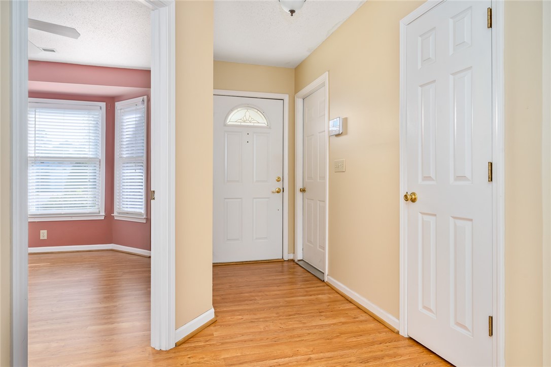 109 Cobblestone Circle Anderson, SC 29621 - Photo 6 of 30 Gallery Image 6