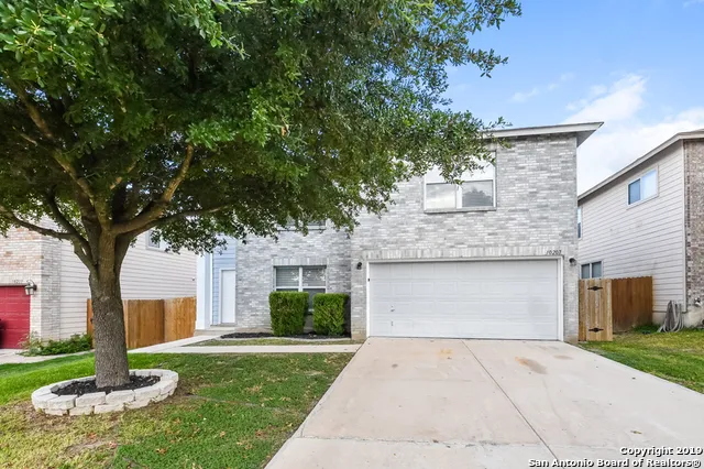 $1,800 | 10207 Rainbow Creek, San Antonio, TX 78245