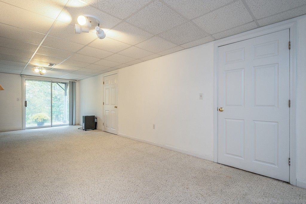 1 Oak Ridge Drive, Unit 1 Maynard, MA 01754 - Photo 23 of 29 Gallery Image 23