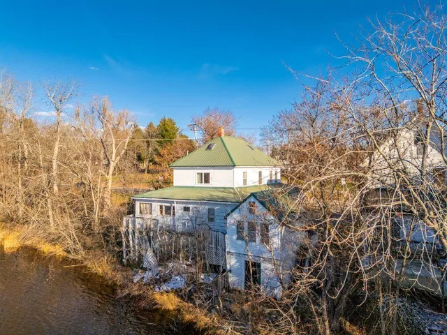 $299,000 | 104 Madawaska Avenue, Pittsfield, ME 04967