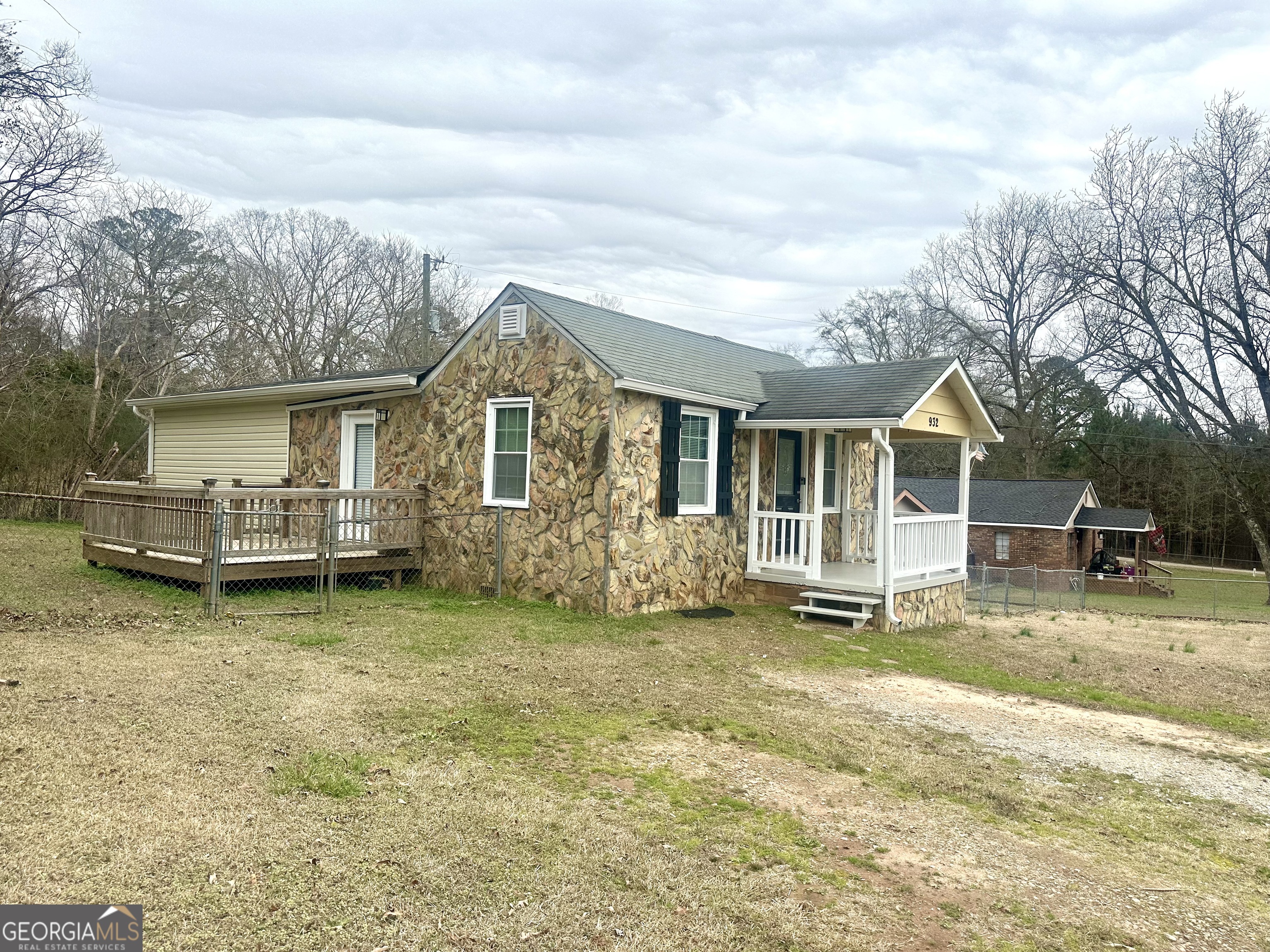 932 Greer Road Griffin, GA 30223 - Photo 2 of 31