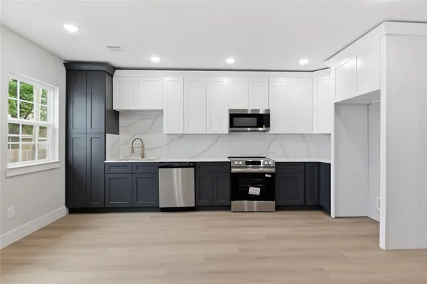 $1,850 | 4610 Providence Street, Unit A, Houston, TX 77020