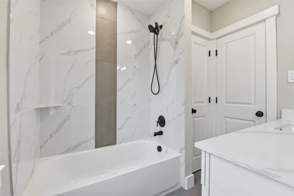 $1,850 | 4610 Providence Street, Unit A, Houston, TX 77020