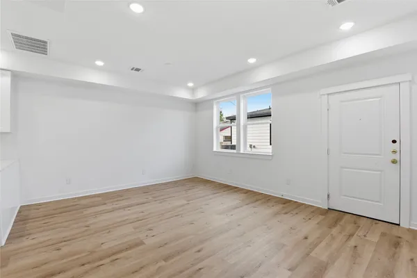 $1,850 | 4610 Providence Street, Unit A, Houston, TX 77020