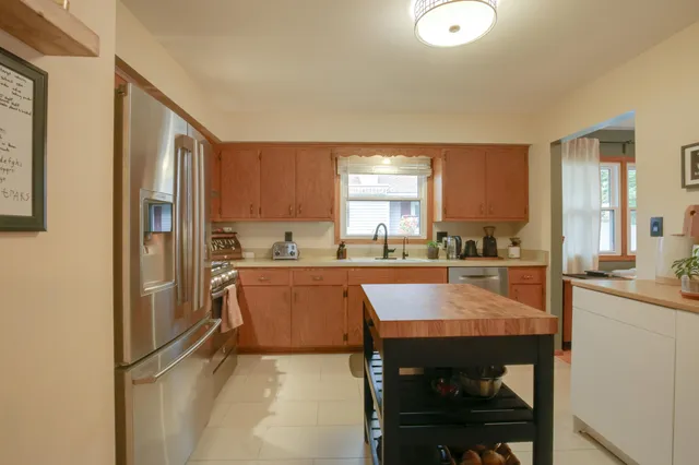 $379,900 | 8008 49th Avenue, Kenosha, WI 53142