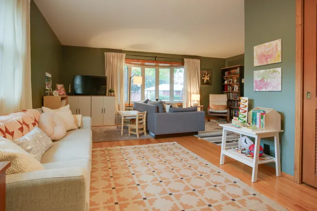 $379,900 | 8008 49th Avenue, Kenosha, WI 53142