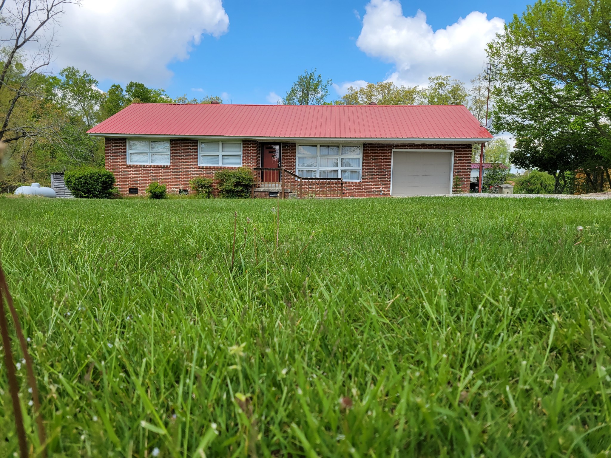 2475 Deans Shop Road Estill Springs, TN 37330 - Photo 2 of 28 Gallery Image 2