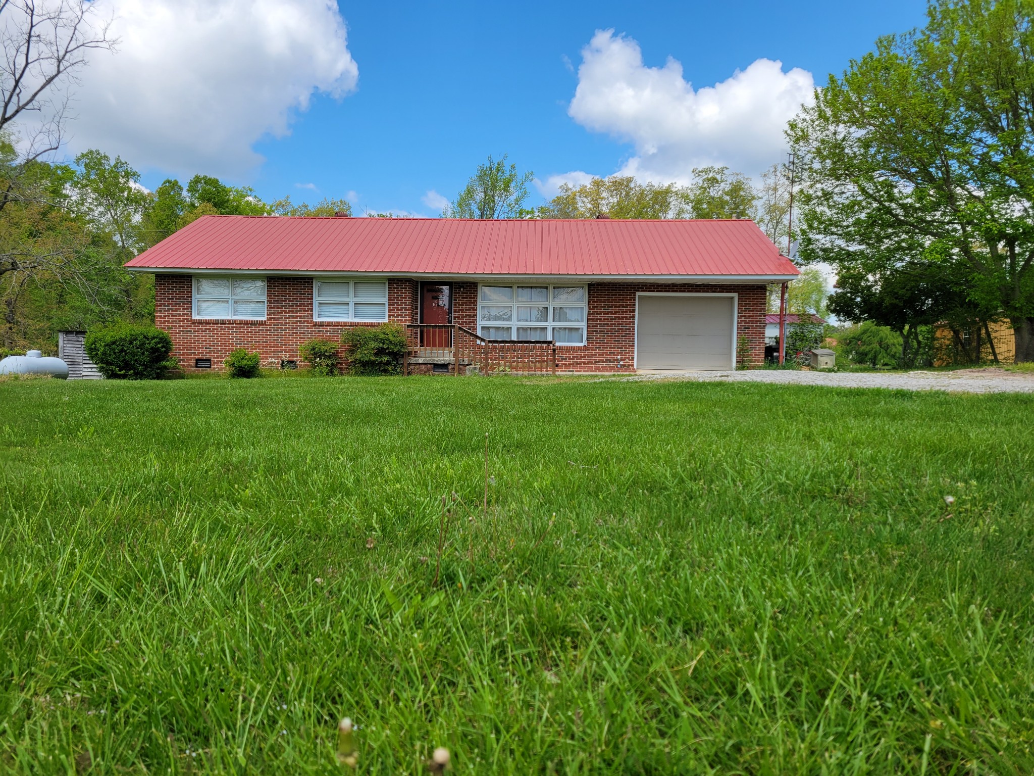 2475 Deans Shop Road Estill Springs, TN 37330 - Photo 3 of 28 Gallery Image 3