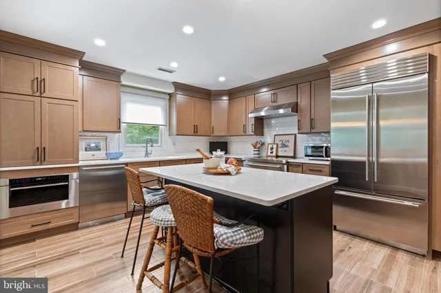 $975,000 | 1309 East Meetinghouse Road, Ambler, PA 19002