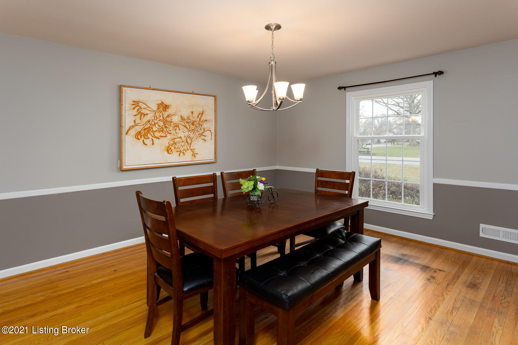 8209 Old Gate Road Louisville, KY 40241 - Photo 9 of 33 Formal Dining