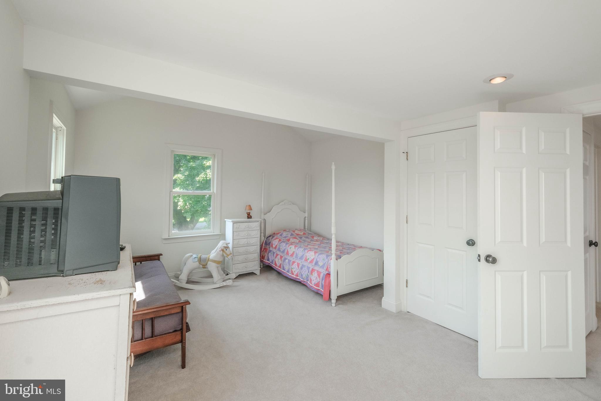 1143 West Ridge Street Harpers Ferry, WV 25425 - Photo 43 of 62