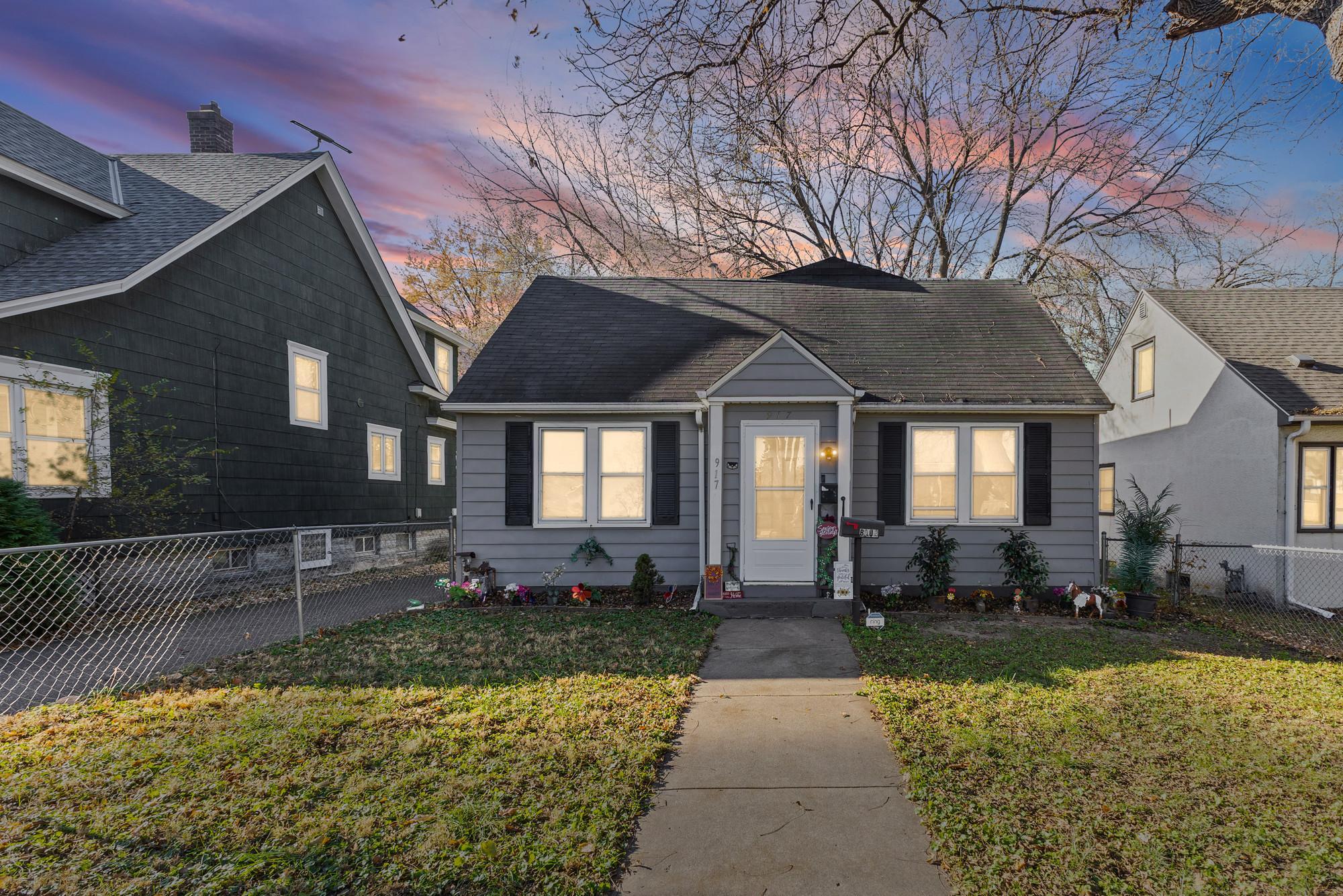 917 Jessie Street St. Paul, MN 55130 - Photo 2 of 31