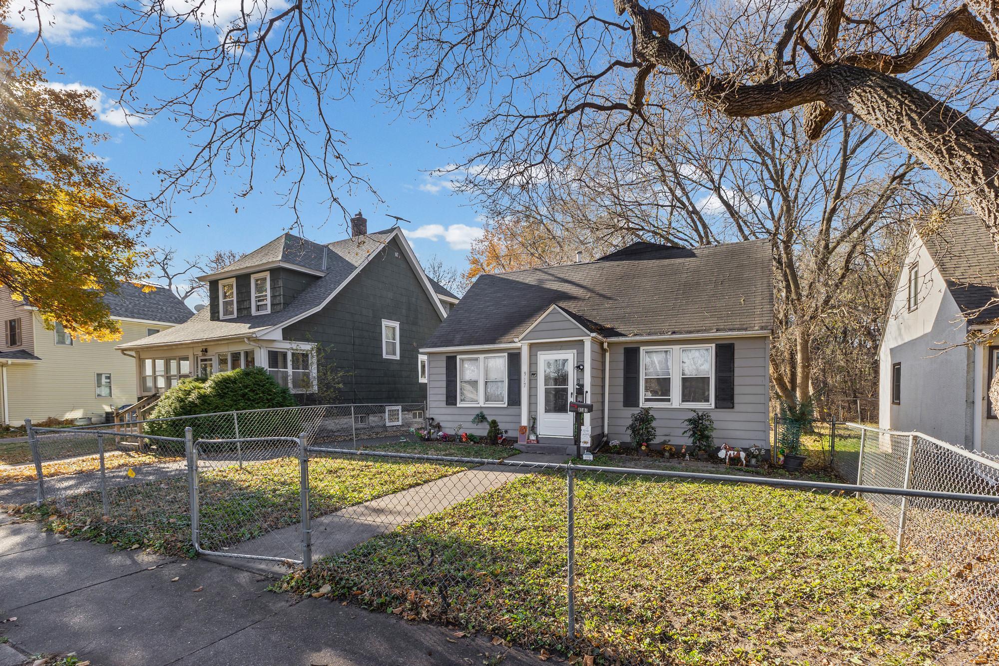 917 Jessie Street St. Paul, MN 55130 - Photo 3 of 31