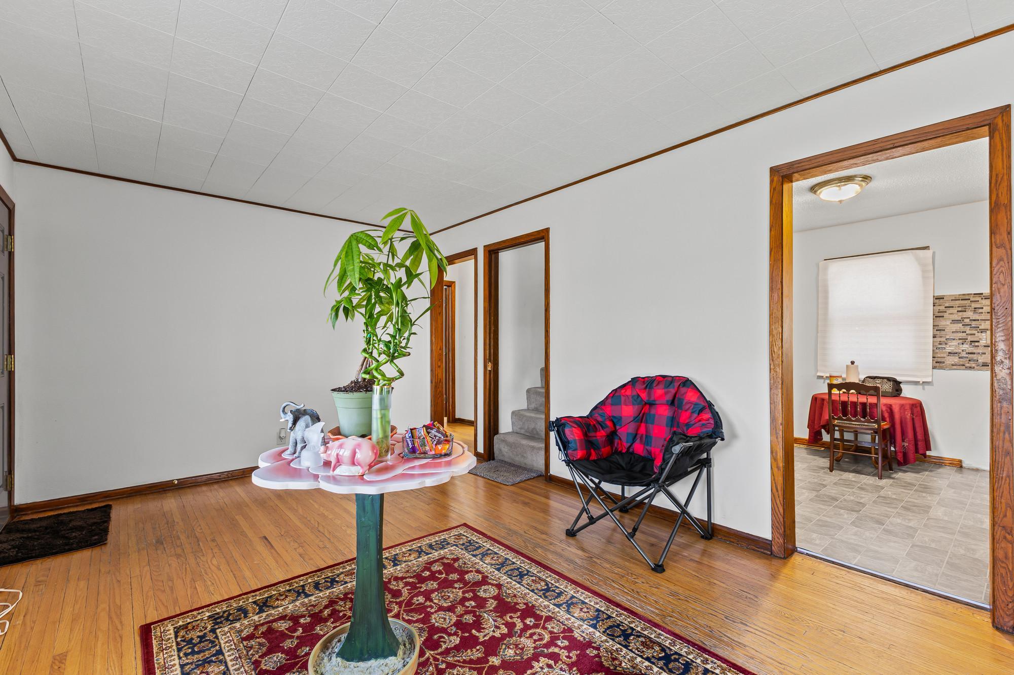 917 Jessie Street St. Paul, MN 55130 - Photo 10 of 31