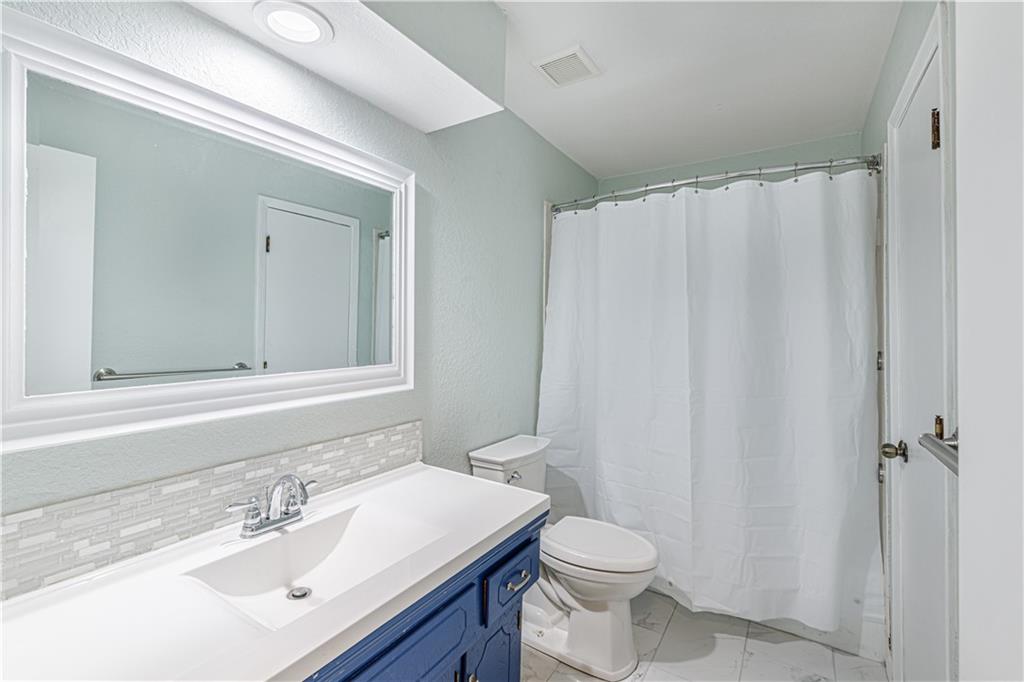 1205 Southeast 5th Street Lee's Summit, MO 64063 - Photo 13 of 35