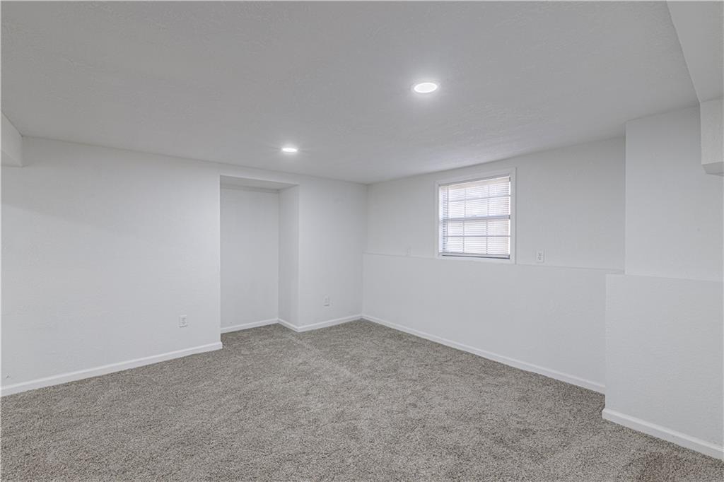 1205 Southeast 5th Street Lee's Summit, MO 64063 - Photo 17 of 35