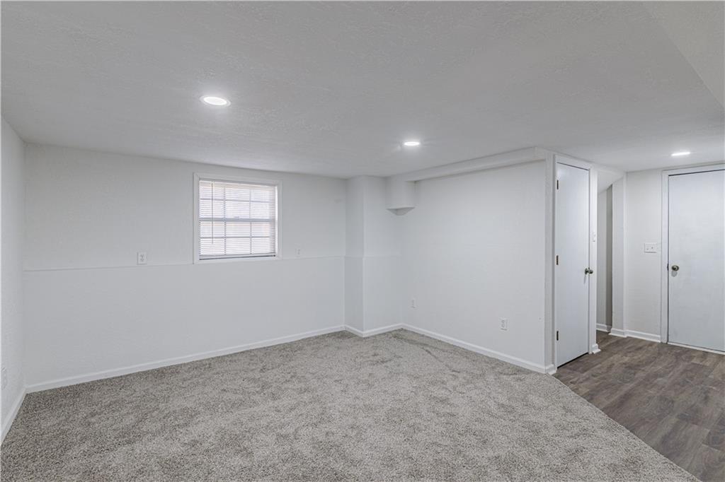 1205 Southeast 5th Street Lee's Summit, MO 64063 - Photo 19 of 35