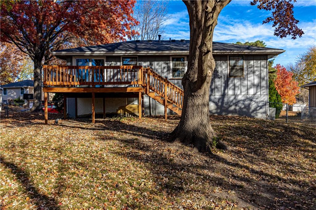 1205 Southeast 5th Street Lee's Summit, MO 64063 - Photo 24 of 35