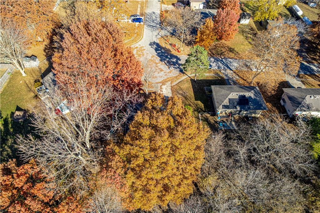 1205 Southeast 5th Street Lee's Summit, MO 64063 - Photo 28 of 35