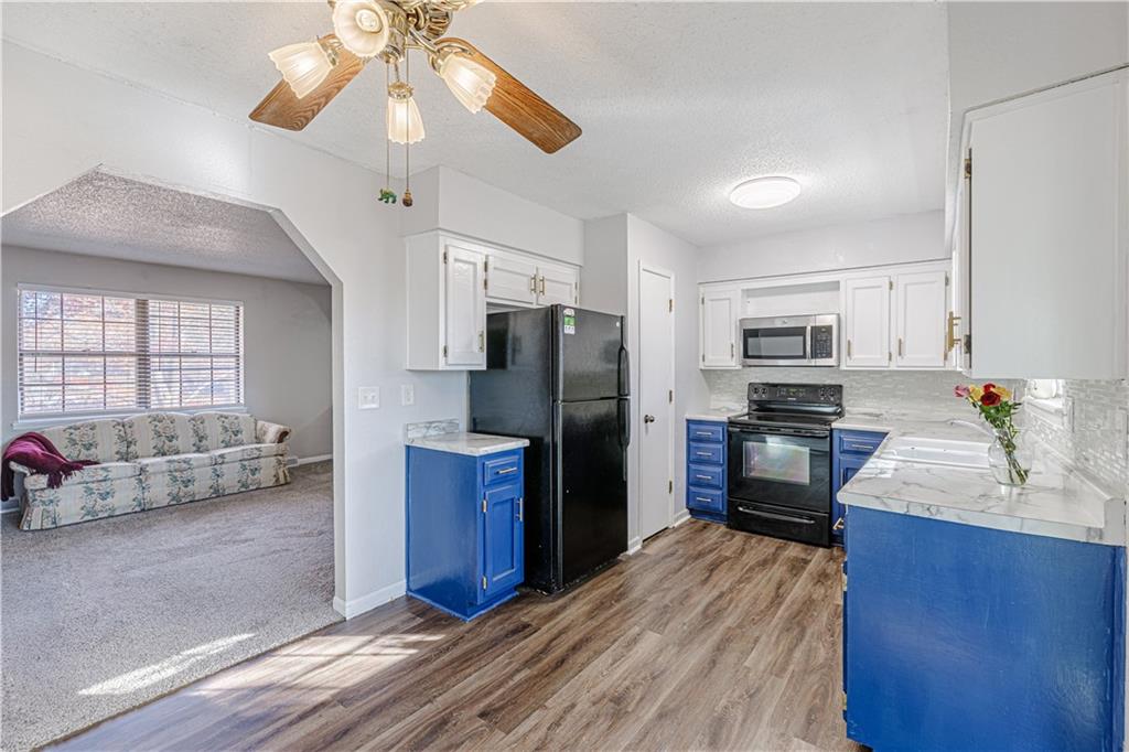 1205 Southeast 5th Street Lee's Summit, MO 64063 - Photo 10 of 35