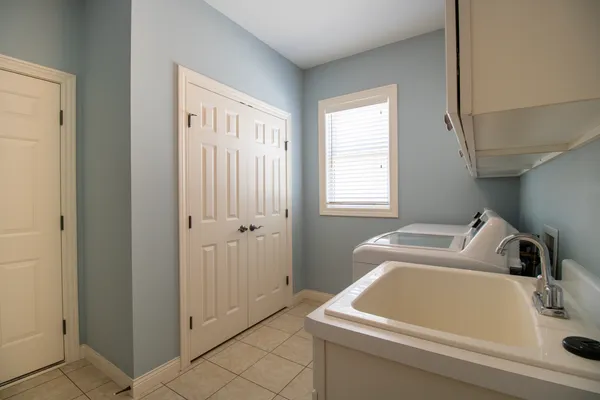 $630,000 | 1544 Salem Court Southwest, Rochester, MN 55902
