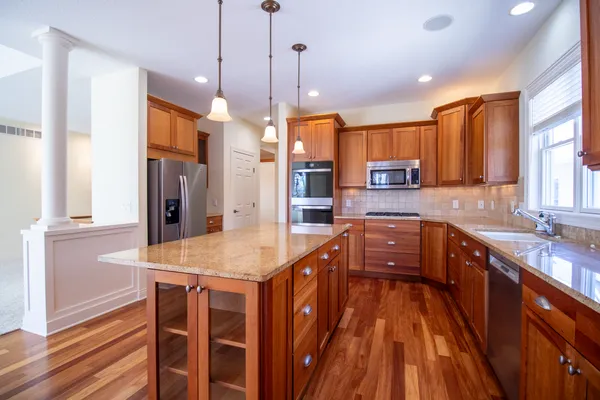 $630,000 | 1544 Salem Court Southwest, Rochester, MN 55902