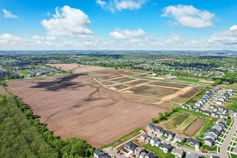 $220,000 | 308 Clear Pond Way, Verona, WI 53593