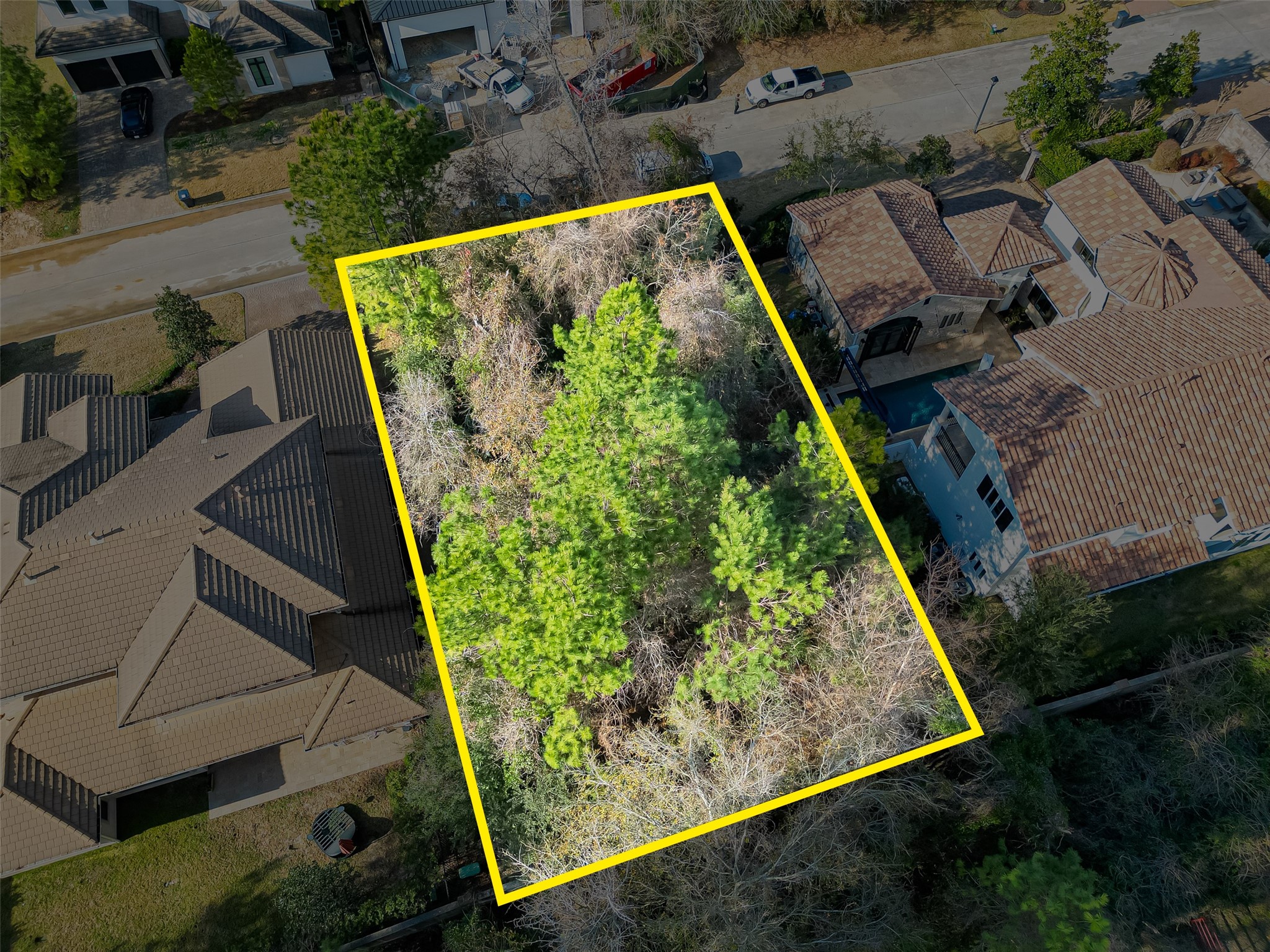 39 Pronghorn Place Spring, TX 77389 - Photo 12 of 39 an aerial view of house with garden