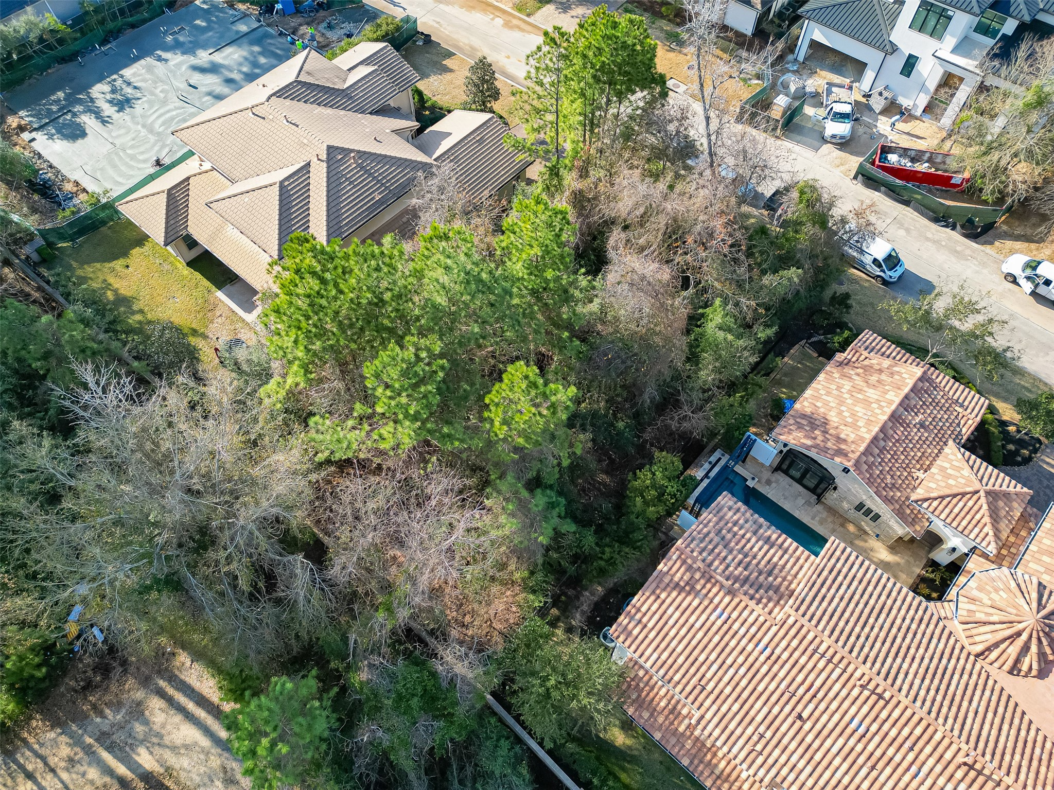 39 Pronghorn Place Spring, TX 77389 - Photo 17 of 39 an aerial view of a house with a yard