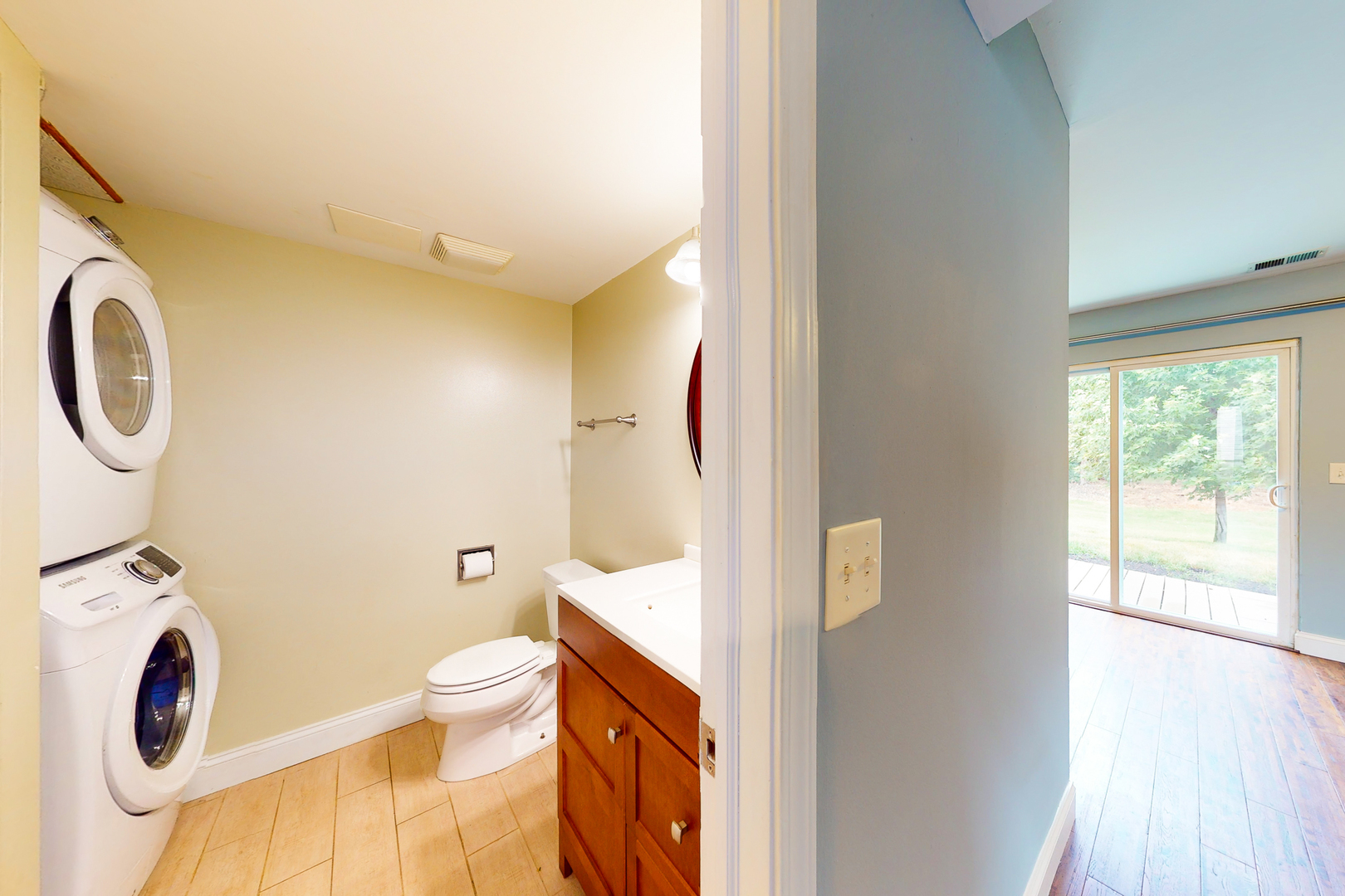 362 Rodenburg Road Roselle, IL 60172 - Photo 12 of 19 a bathroom with a toilet and a sink