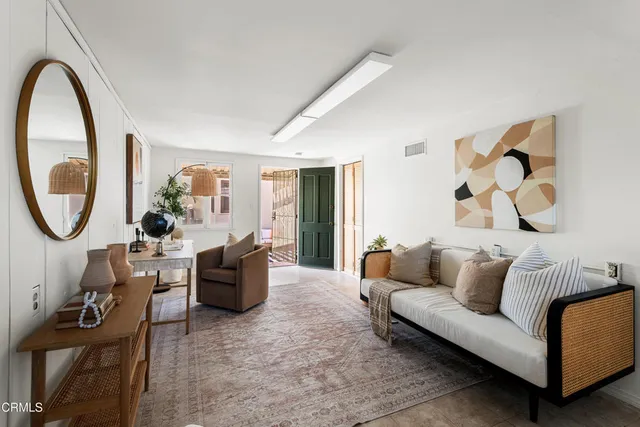 $1,150,000 | 1563 Valencia Avenue, Pasadena, CA 91104