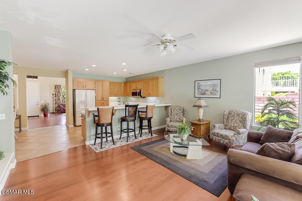 2262 Rudolph Drive Simi Valley, CA 93065 - Photo 15 of 36 2262 Rudolph Drive-9