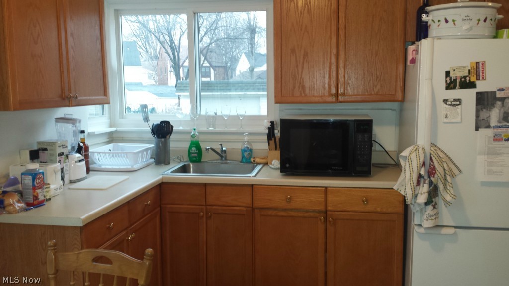 16201 Munn Road Cleveland, OH 44111 - Photo 12 of 15 Gallery Image 12