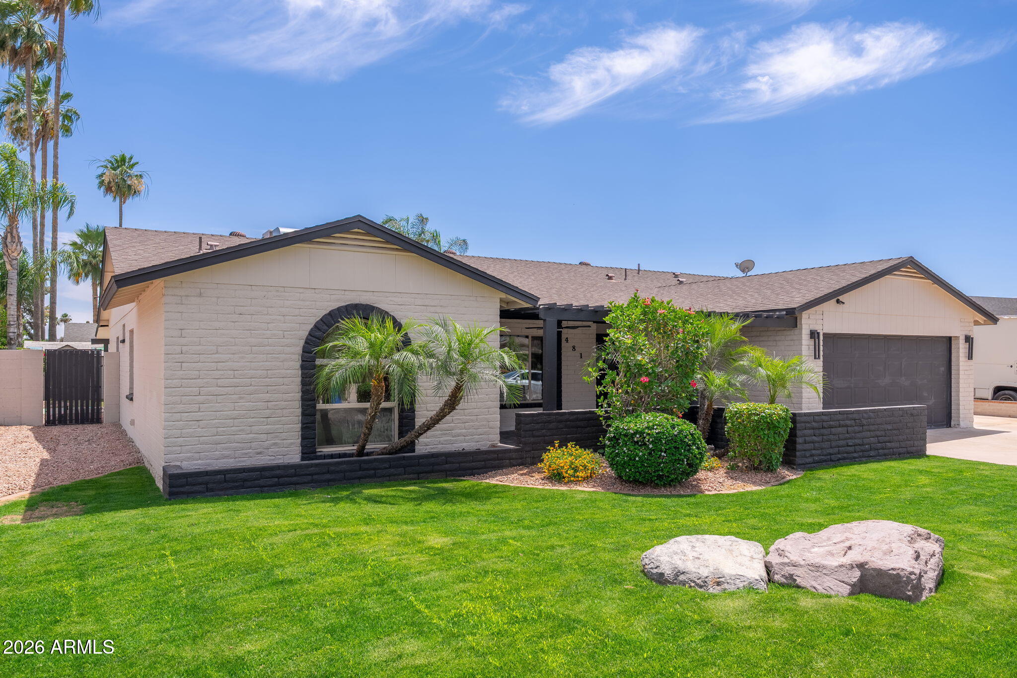 4817 East Presidio Road Phoenix, AZ 85032 - Photo 2 of 49 Gallery Image 2