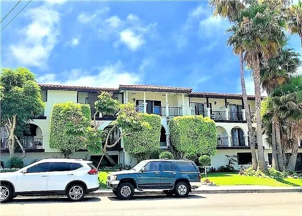 $2,295 | 101 West Canada, Unit 1, San Clemente, CA 92672