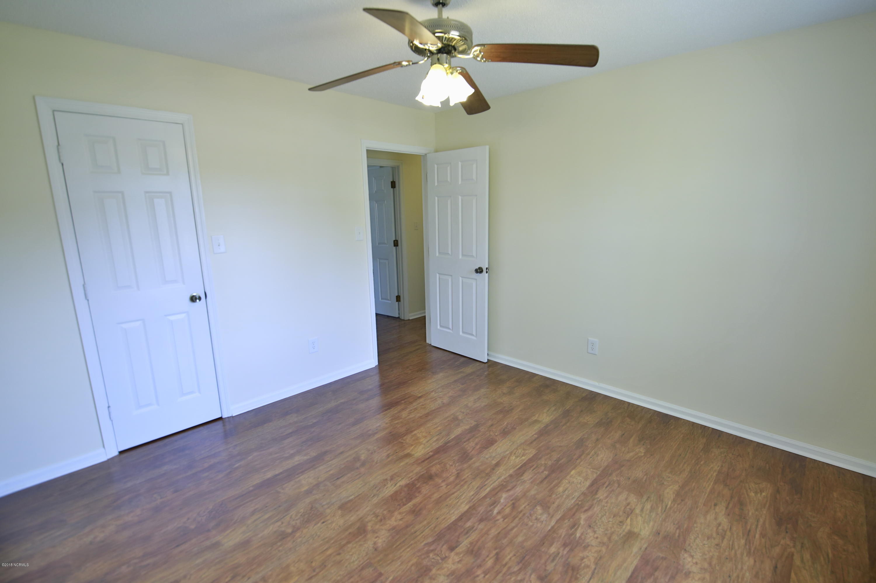 302 Riggs Road Hubert, NC 28539 - Photo 8 of 26 _P9A0810