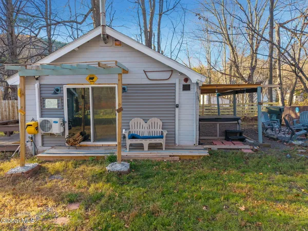 $435,000 | 12295 Highway 23, Ashland, NY 12407