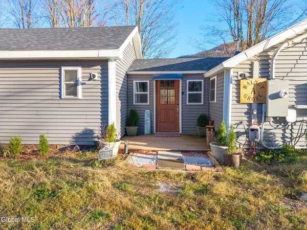 $435,000 | 12295 Highway 23, Ashland, NY 12407