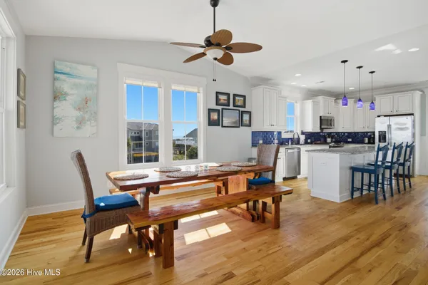 $1,550,000 | 1254 Ocean Boulevard West, Holden Beach, NC 28462