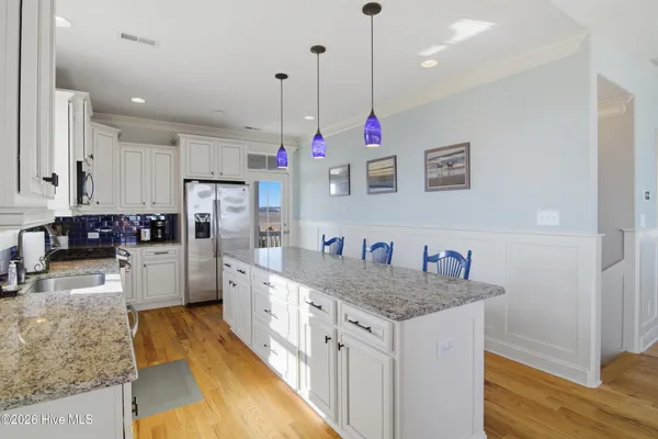 $1,550,000 | 1254 Ocean Boulevard West, Holden Beach, NC 28462