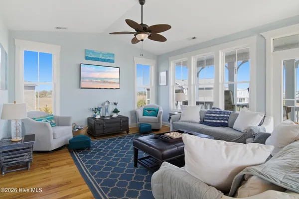 $1,550,000 | 1254 Ocean Boulevard West, Holden Beach, NC 28462