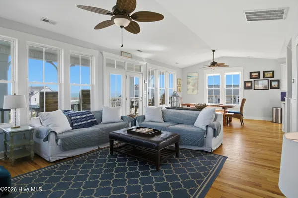 $1,550,000 | 1254 Ocean Boulevard West, Holden Beach, NC 28462