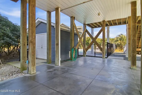 $1,550,000 | 1254 Ocean Boulevard West, Holden Beach, NC 28462