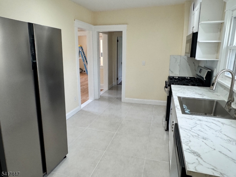 209 Knoll Road Lake Hiawatha, NJ 07034 - Photo 5 of 18