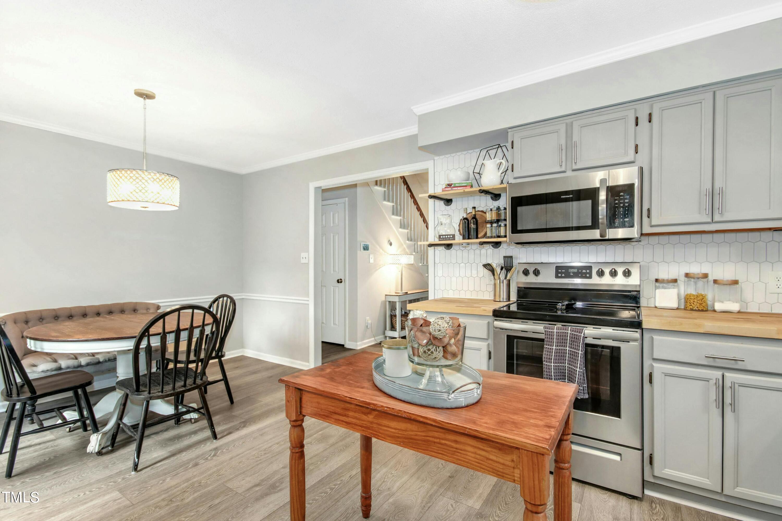 4617 Worthington Lane Raleigh, NC 27604 - Photo 12 of 40 013-468139-IMG_8577_HDR