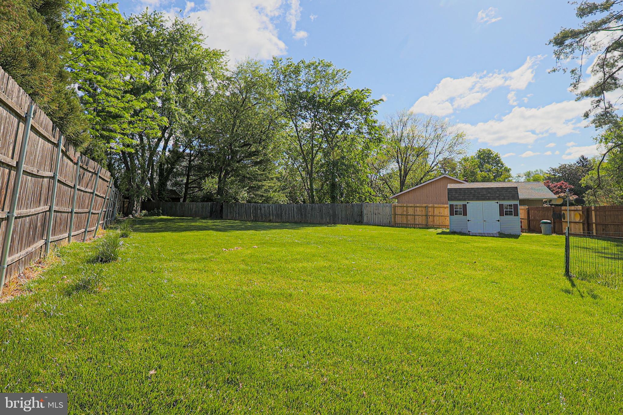 101 Apple Road Newark, DE 19711 - Photo 39 of 47 Side Yard
