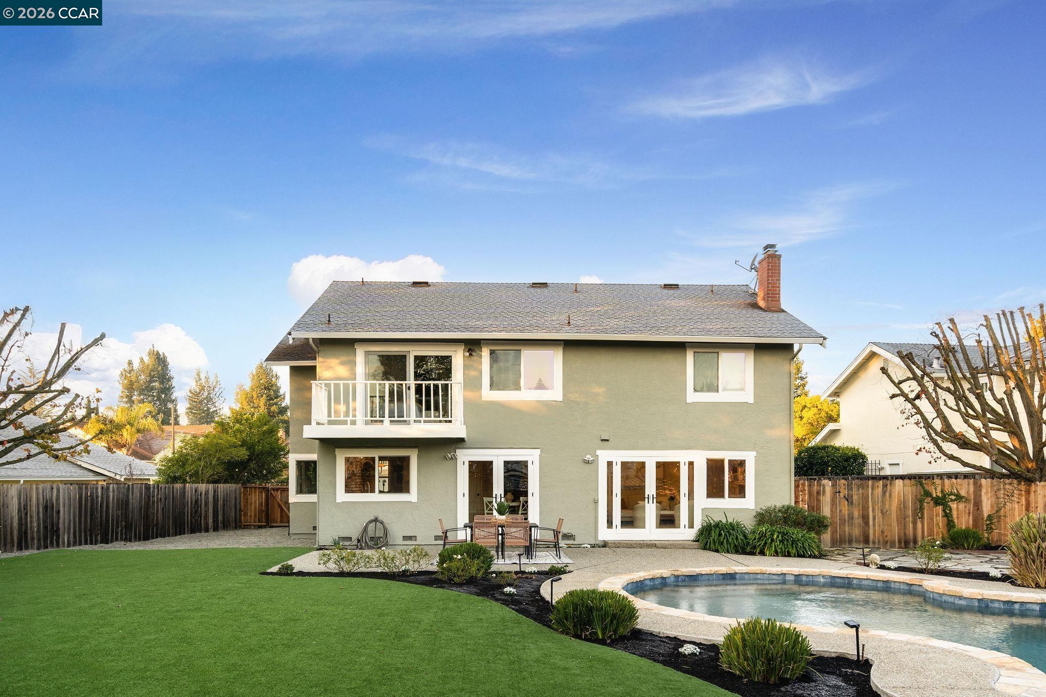 633 Lomond Circle San Ramon, CA 94583 - Photo 31 of 39 a front view of a house with a yard