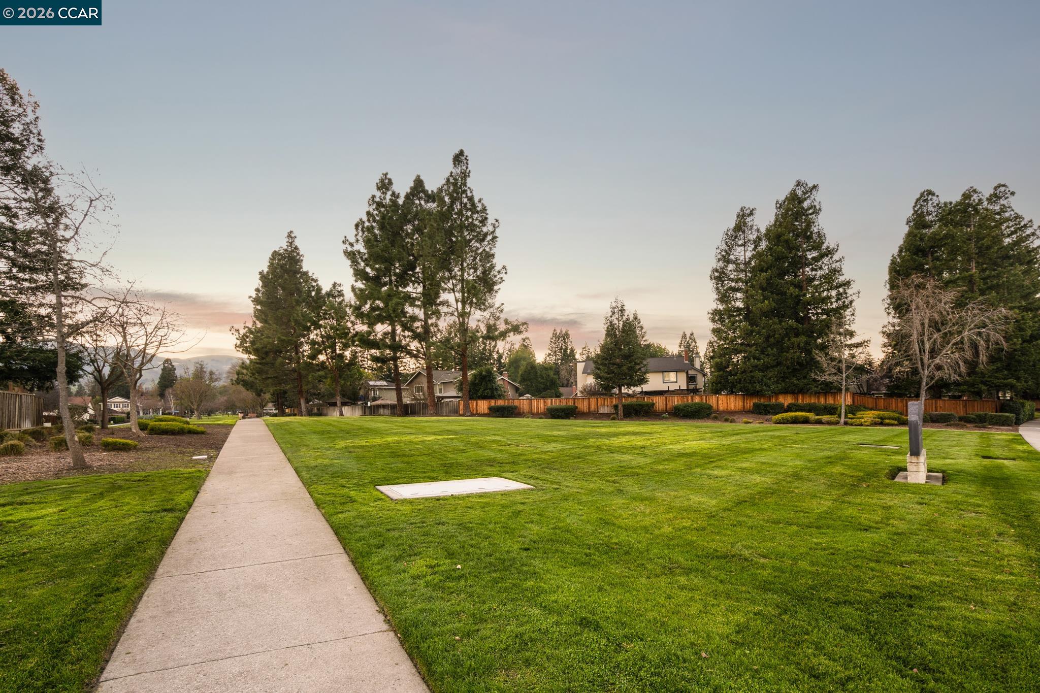 633 Lomond Circle San Ramon, CA 94583 - Photo 39 of 39 a park with lots of trees and plants